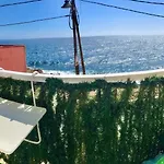Bruno's House View بيت للعطل