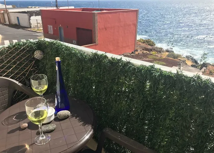 Bruno's House View בית נופש