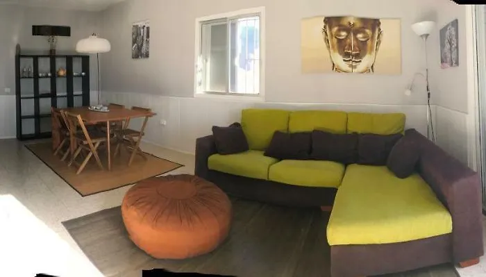 Bruno's House View בית נופש